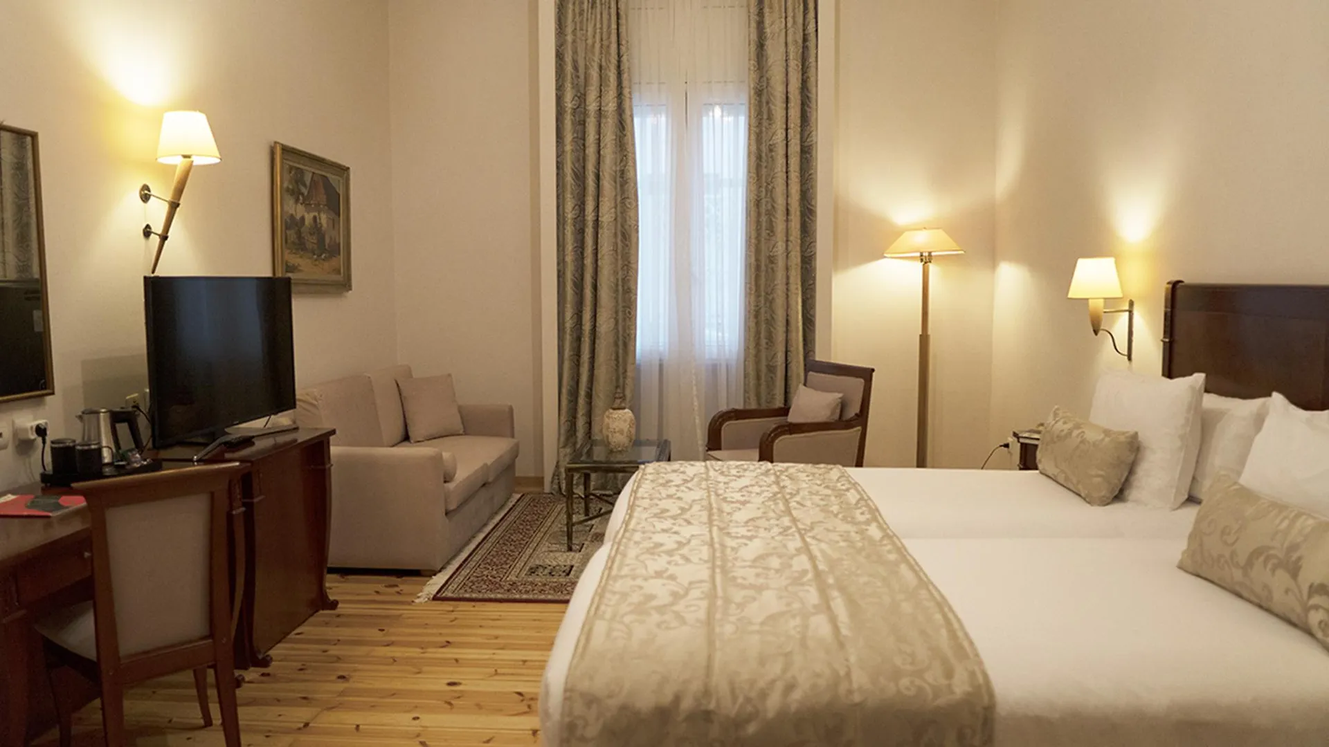 Capsis Bristol Boutique Hotel Salonicco 5*,  Grecia